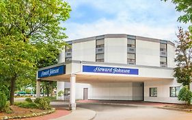 Howard Johnson By Wyndham Kitchener Conestoga
